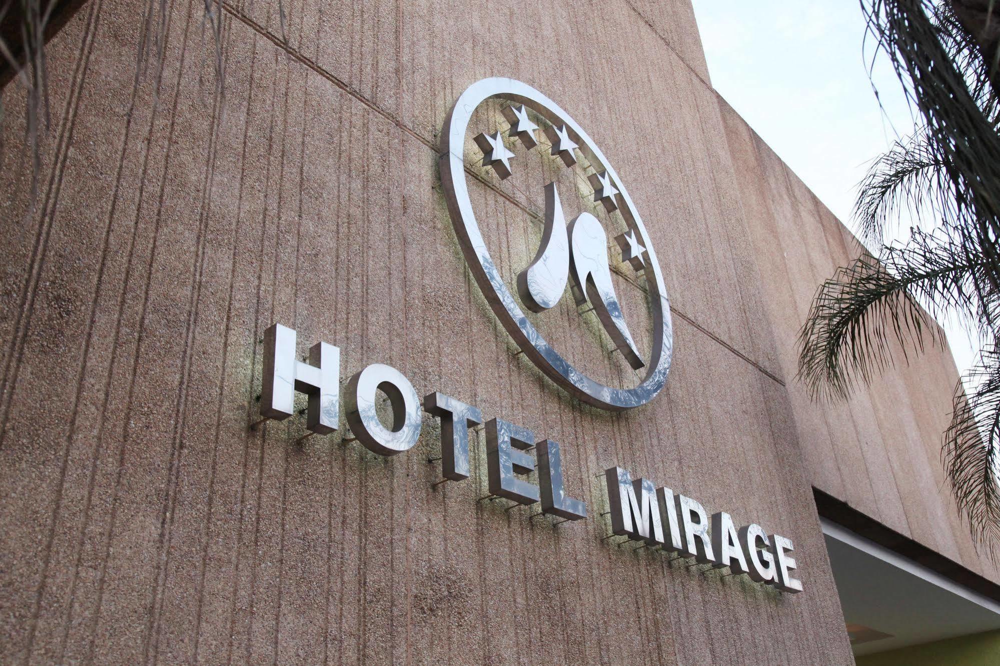 Hotel Mirage Querétaro Екстериор снимка